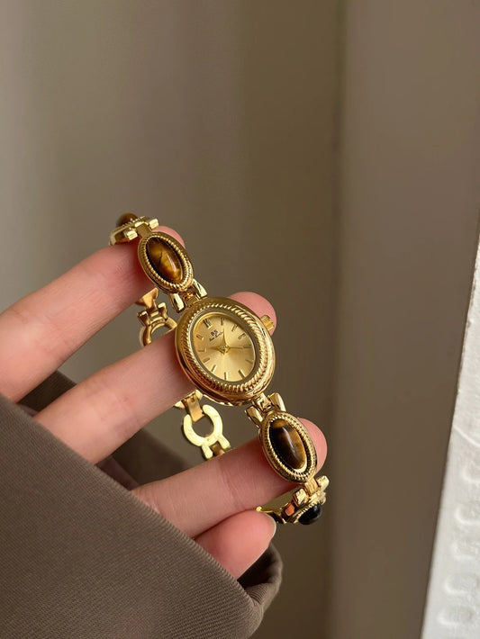 Vintage Timeless Aura Timepieces